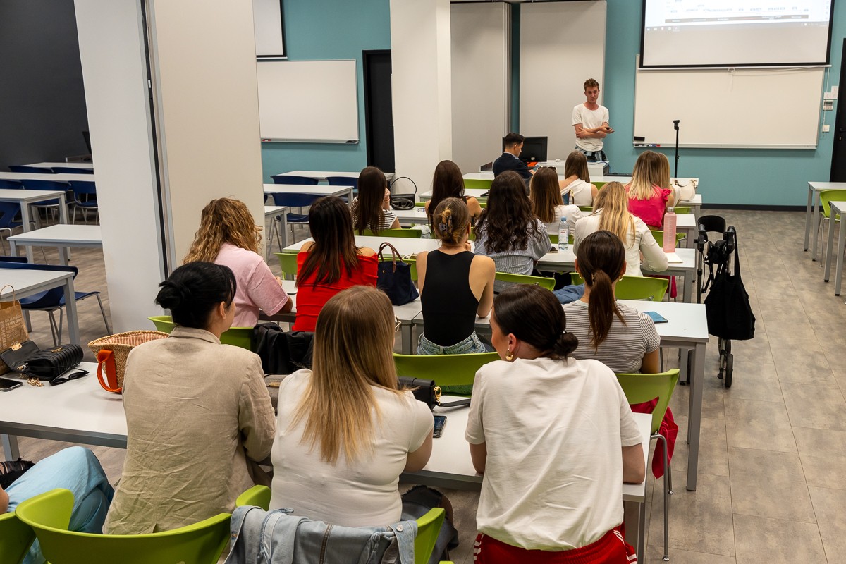 Krešimir Šustić tijekom gostovanja na VERN'u