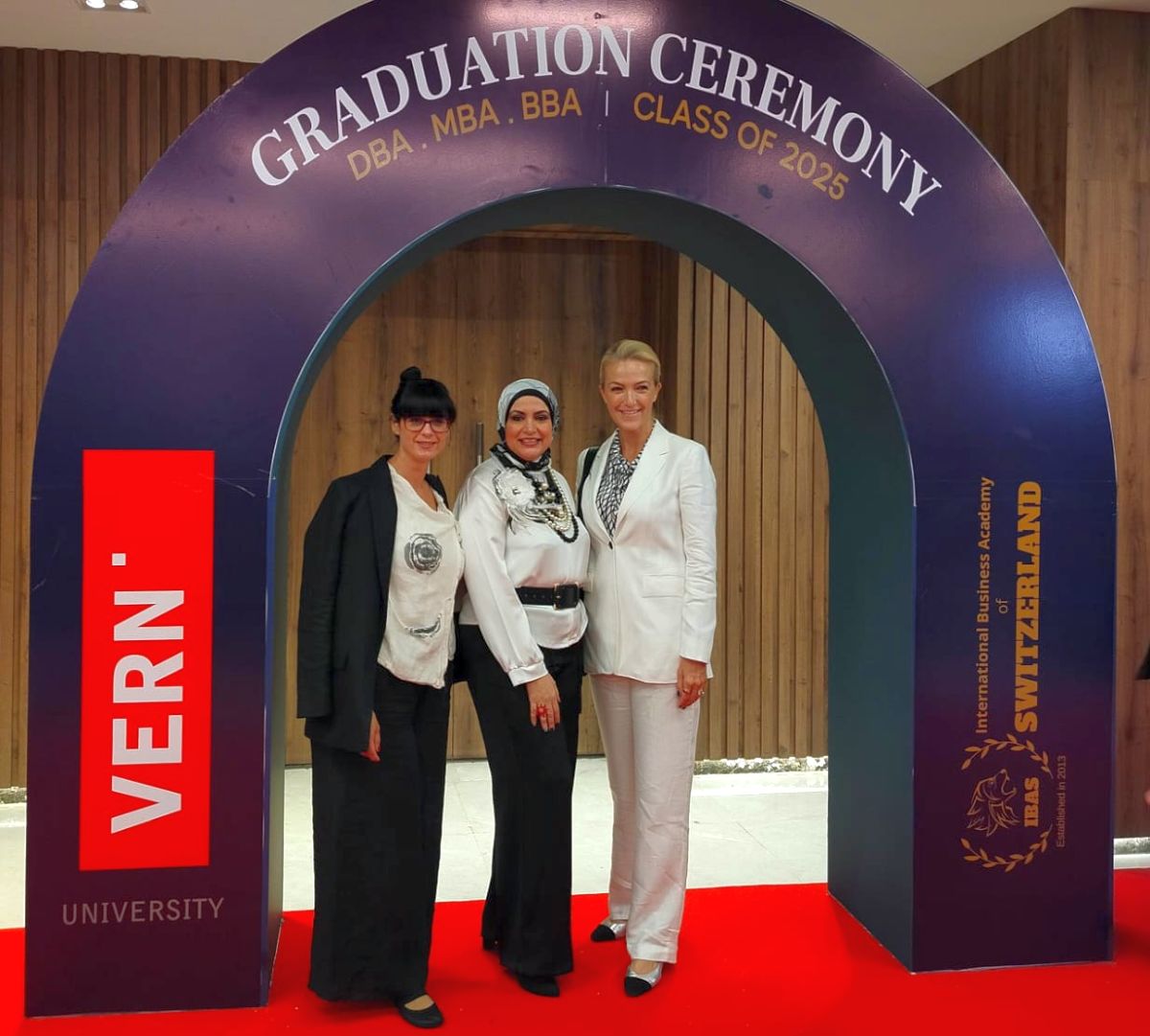 Ana Ivanišević Rilak i Iva Biondić na promociji diplomanata međunarodnog MBA &amp; DBA programa ECC grupe