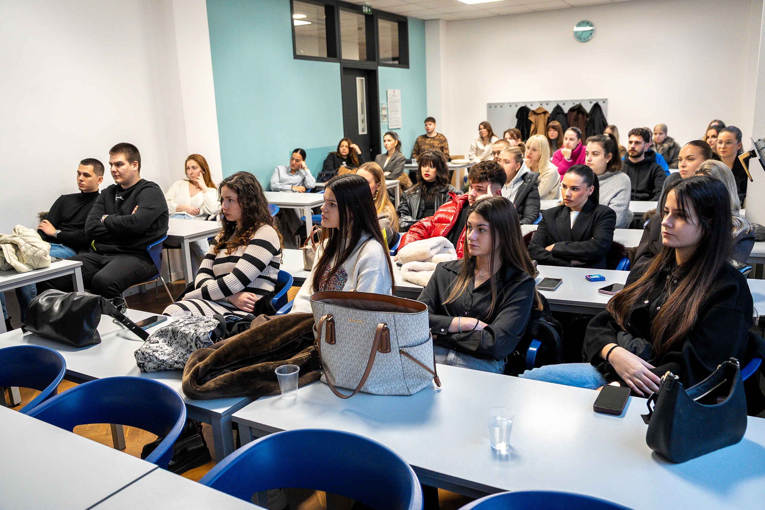 VERN'ovi studenti PR-a su sa zanimanjem pratili predavanje