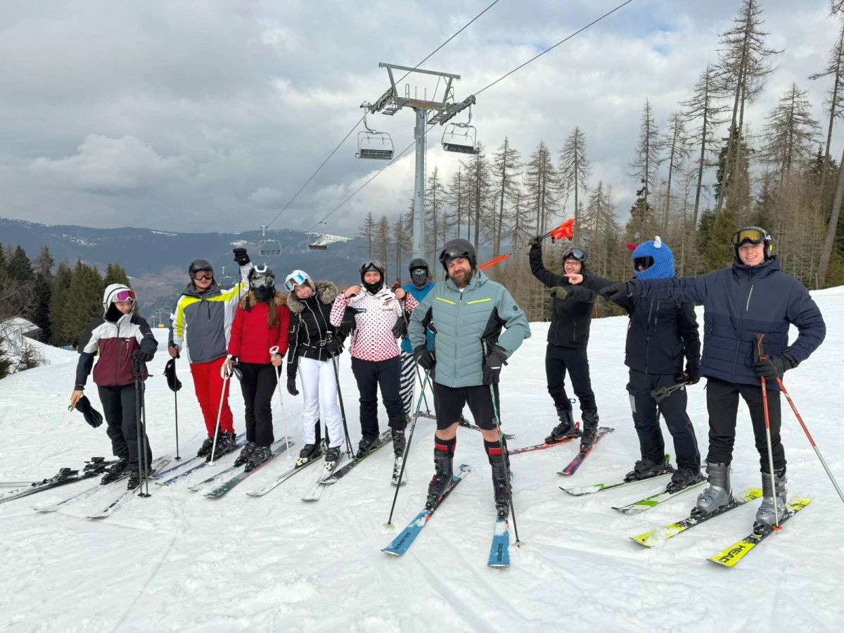 Grupa VERN'ovih studenata na Ski&Board vikend izletu 2026.