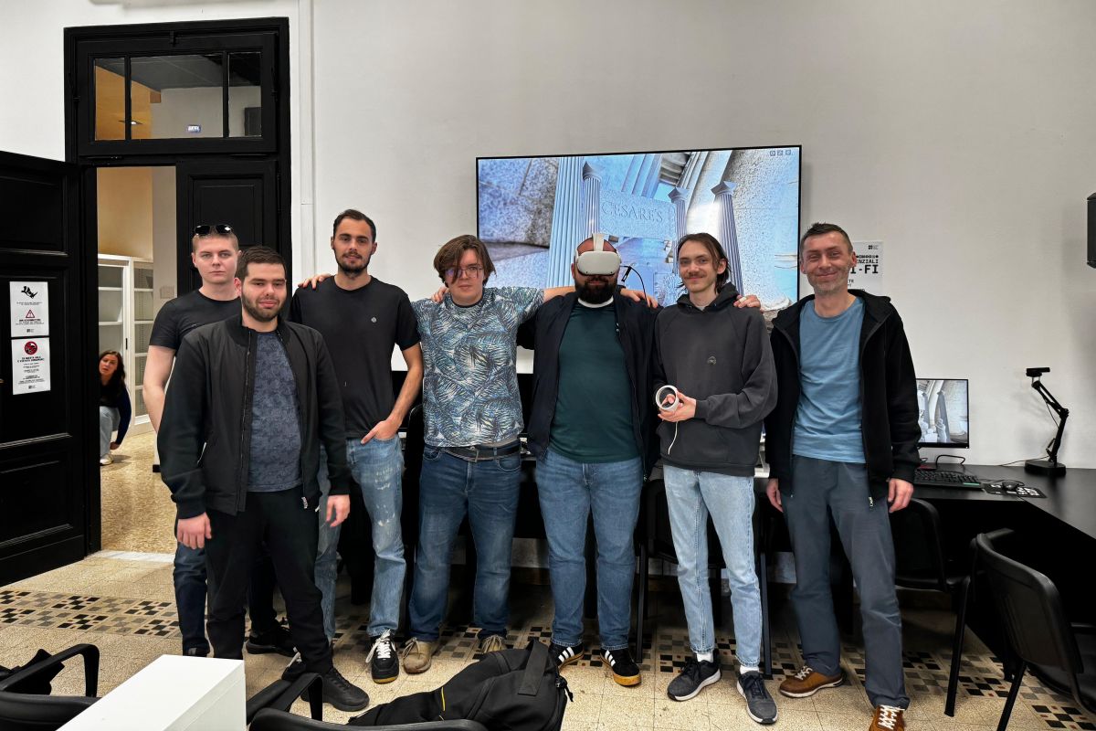 Profesori i studenti Sveučilišta VERN’ tijekom rada na Erasmus+ Blended Intensive Programu