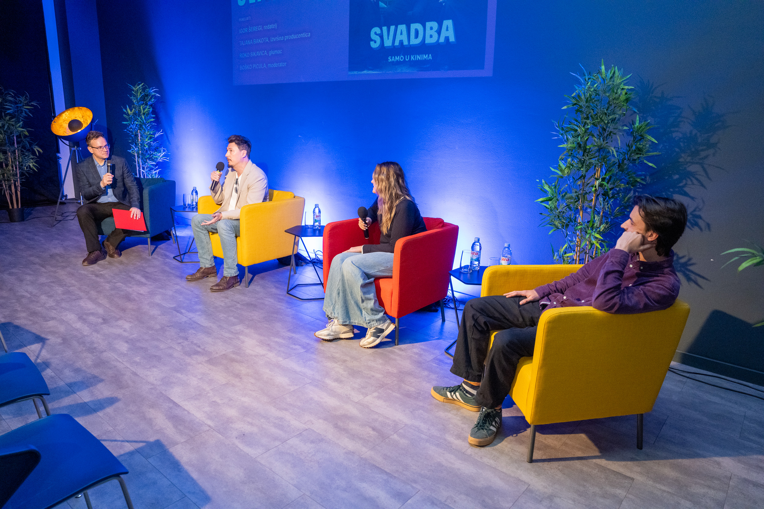 Projekcija filma "Svadba" na Sveučilištu VERN'