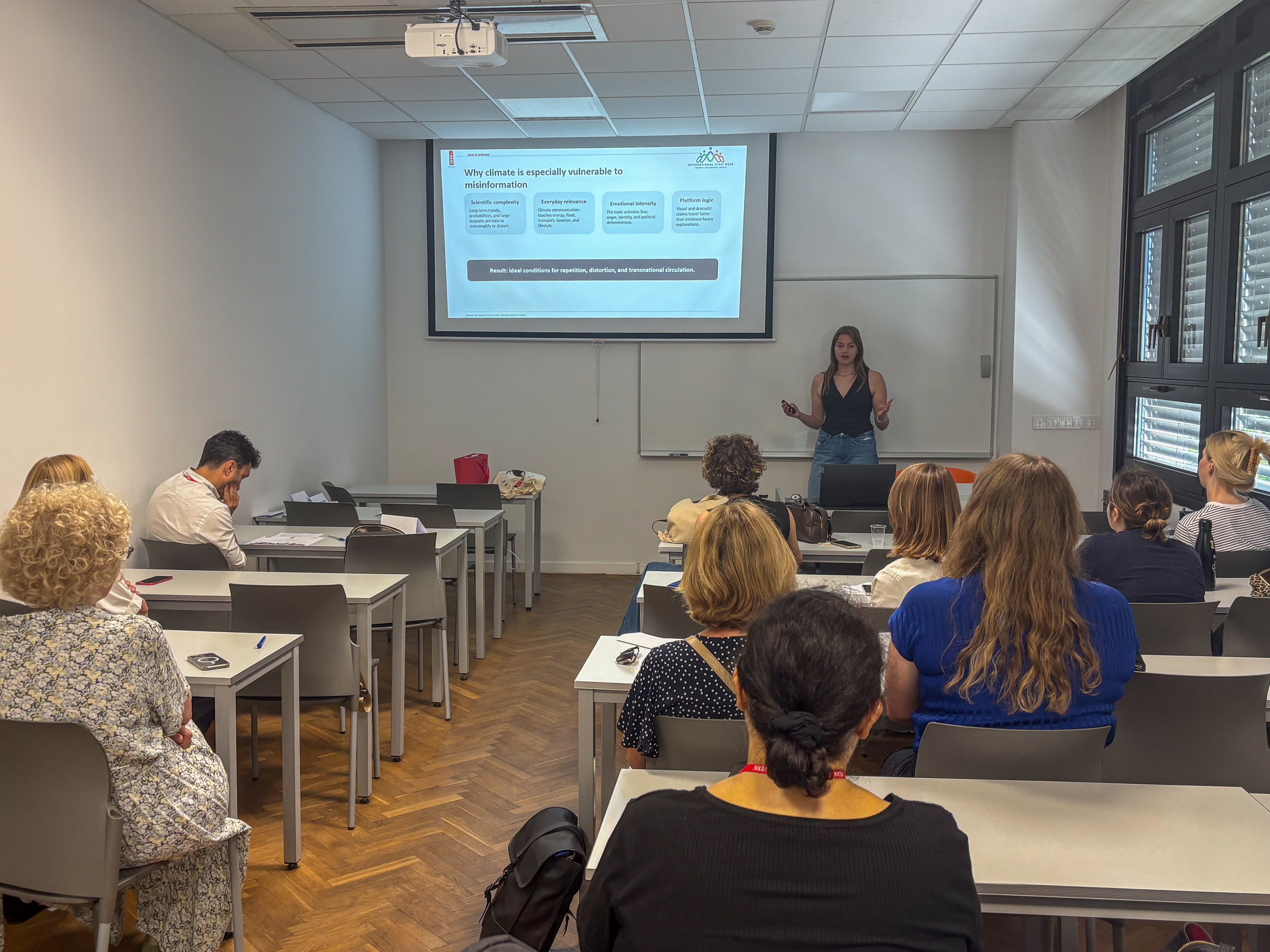 Sudionici prvog International Staff Weeka na Sveučilištu VERN'